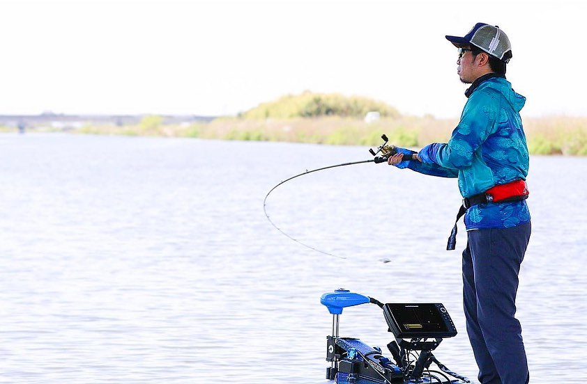 FAT BASS Lily Camo elite performance shirt