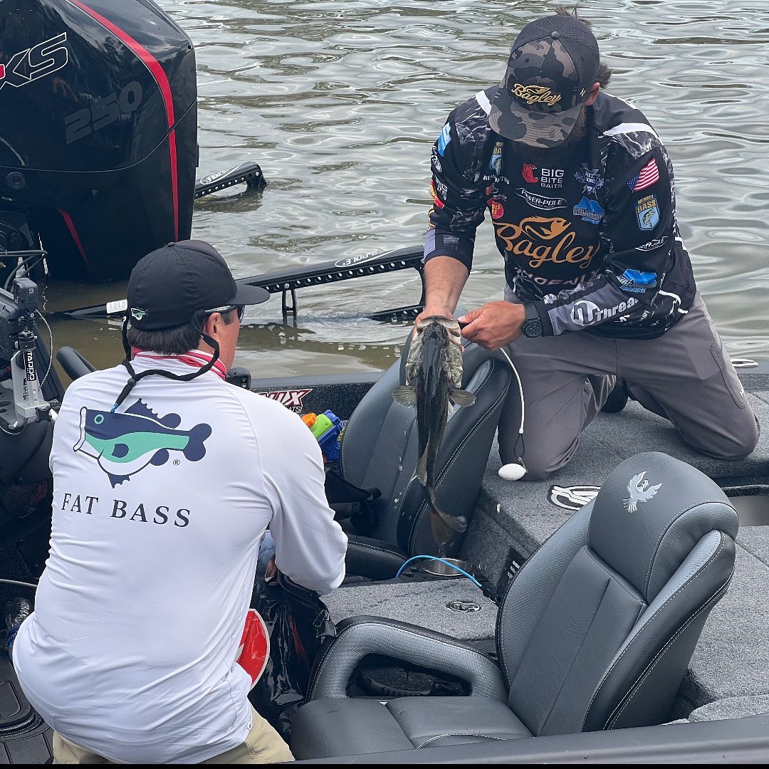 FAT BASS on the bassmaster elites